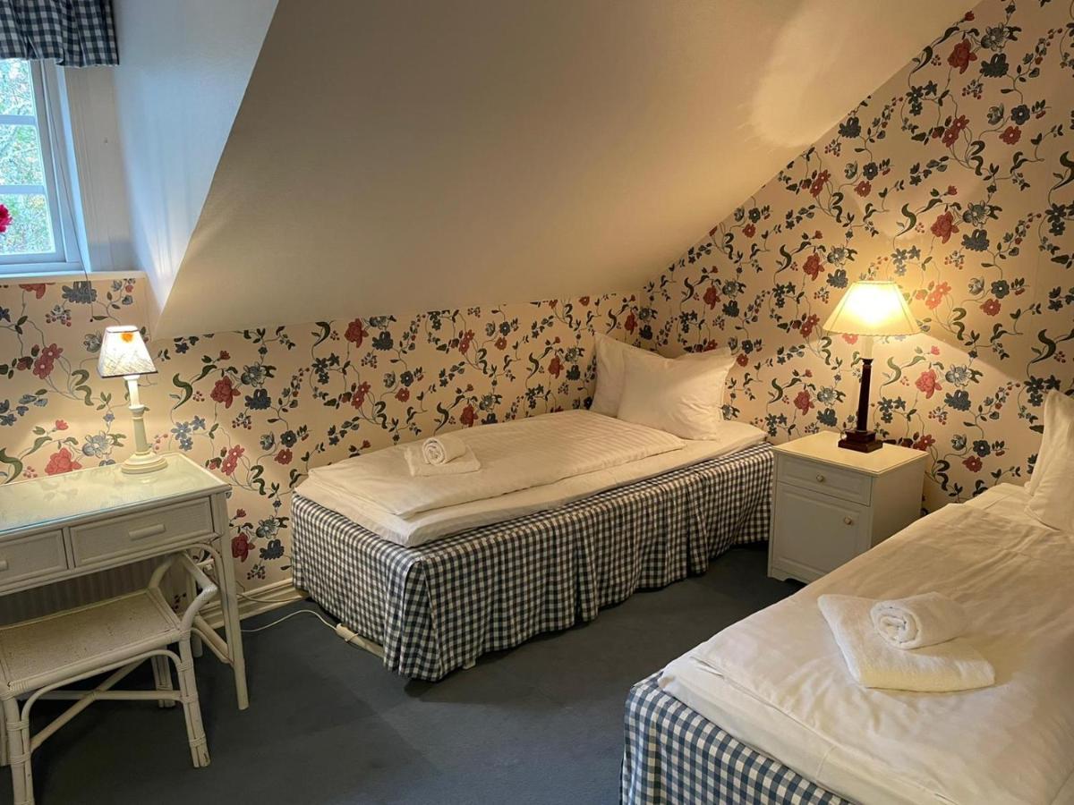 Apertins Hotell Kil Zewnętrze zdjęcie